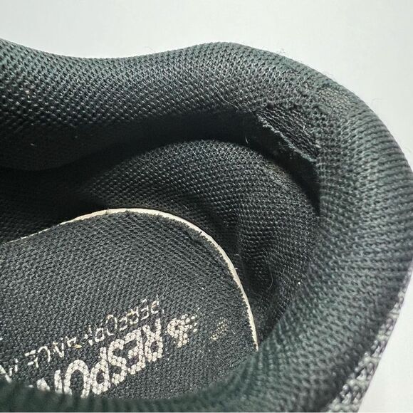 New Balance 520v3 Womens Sz 9 Running Training Athletic Sneakers Black Gray Shoe - Picture 12 of 12